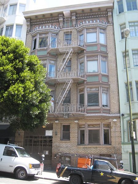 1st image of 440 Hyde St