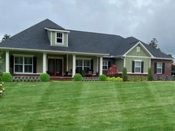 243 Lilliquin Dr, Thomasville, GA 31757