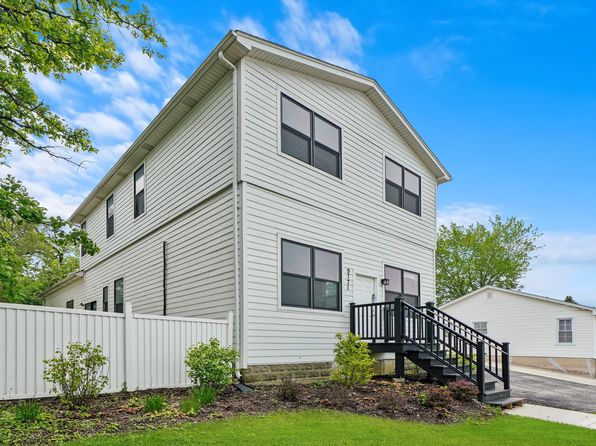9771 W 143rd St, Orland Park, IL