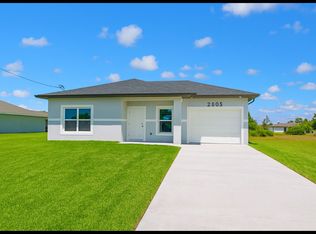 2805 17th St SW, Lehigh Acres, FL 33976