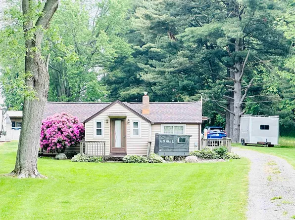 67752 Lake Trl, Lakeville, IN 46536