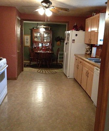 2nd image of 412 S 5th St