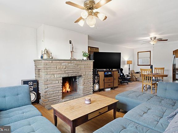 4th image of 3517 Bristol Rd