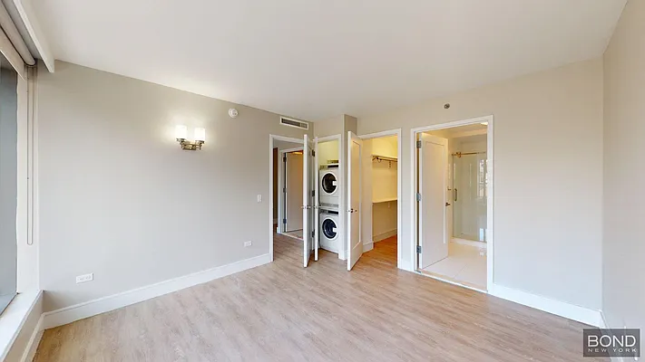 Rented by Bond New York | media 7