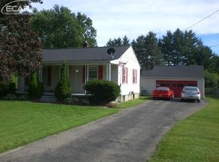 10134 E Coldwater Rd, Davison, MI 48423