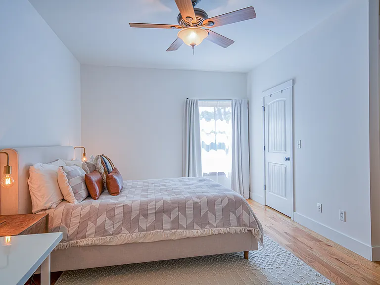 9 Boyd Ave — Photo 53