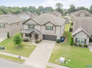 152 Kingswood Dr, Huntsville, AL 35806