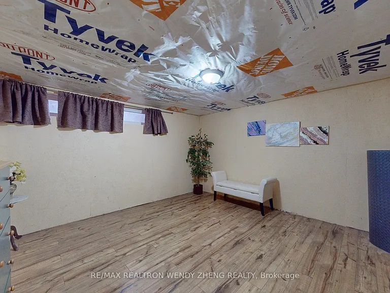 9359 Dickenson Rd W #BASEMENT — Photo 6