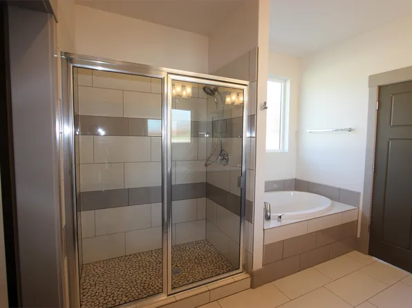 1271 E Lone Creek Dr, Eagle, ID