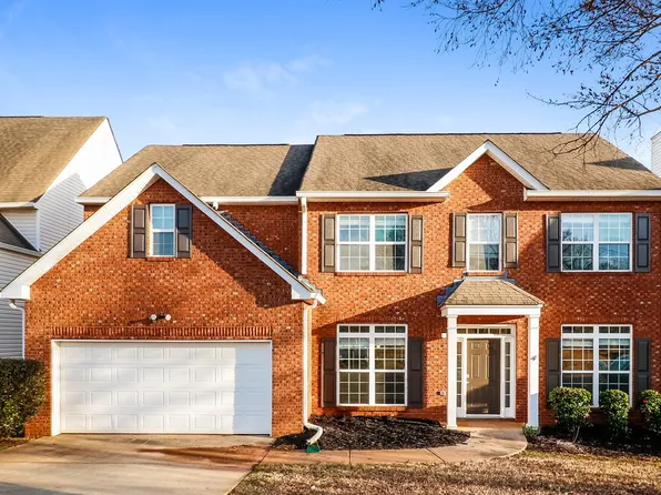 12390 Muir Field Ct, Fayetteville, GA 30215