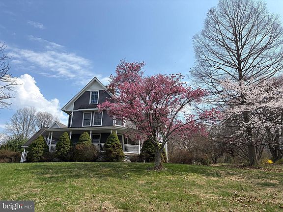 4th image of 288 Clump Rd