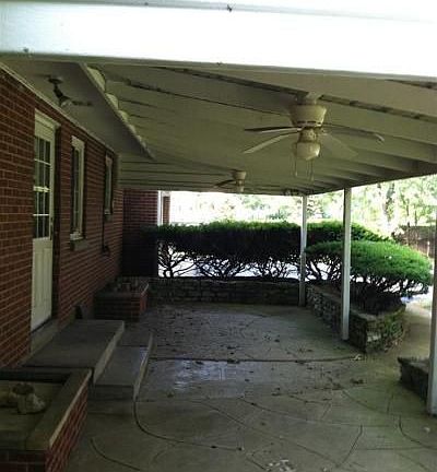 3rd image of 6819 S Dixie Hwy