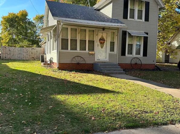 420 S Johnson St, Macomb, IL 61455