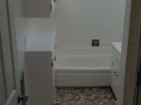 5th image of 1037 N Ogden Dr APT 8