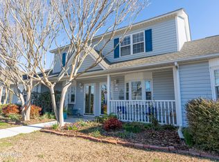1202 Courtyard E #1202, Beaufort, NC 28516