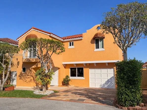 8510 NW 1st Ter, Miami, FL 33126