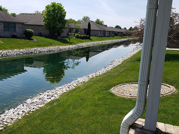 4th image of 1165 Manchester Dr #195