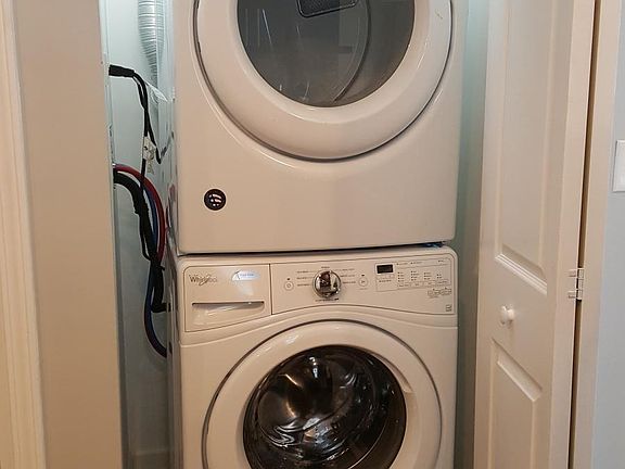 2nd image of 3751 W Diversey Ave