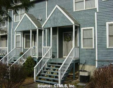 167 Old Foxon Road #B-21, New Haven, CT, 06513