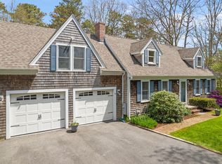 76 Holly Ridge Dr, Sandwich, MA 02563