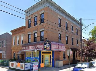 6426 68th Ave, Ridgewood, NY 11385