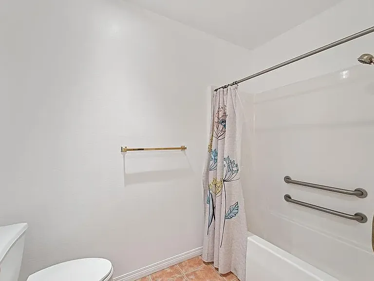 12439 NE Totem Lake Way #114 — Photo 14