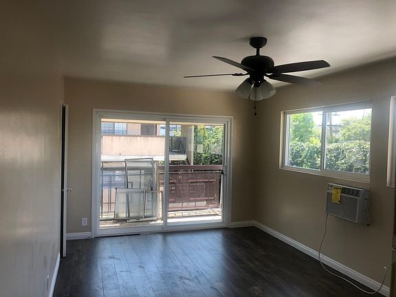 4th image of 214 W Maple St APT 25