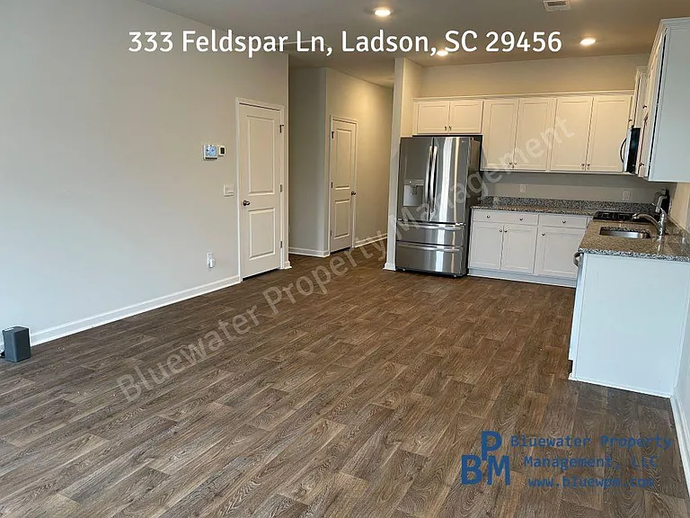 333 Feldspar Ln — Photo 5