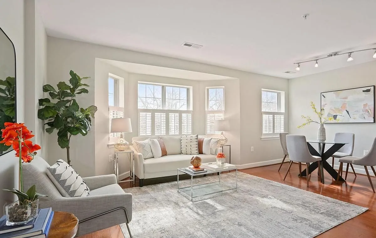 2 bed, 1.5 bath, 860 sqft, $2,900 — Photo 2