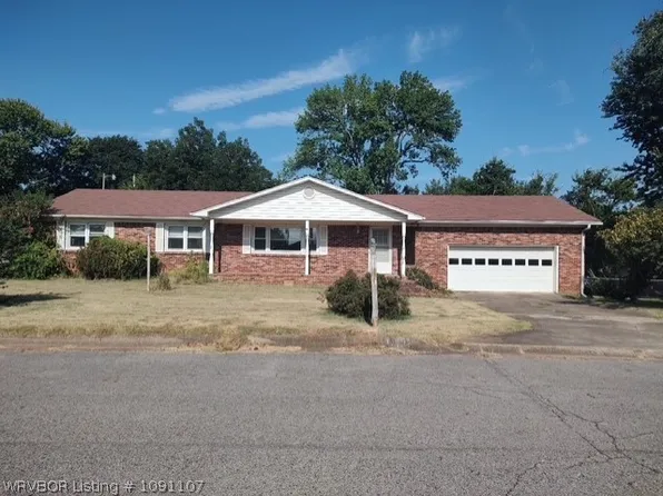 1111 N 59th Ter, Fort Smith, AR 72904