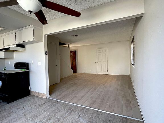 4th image of 16118 S Ainsworth St APT 4