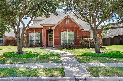7657 Ravenhill Dr Photo 1