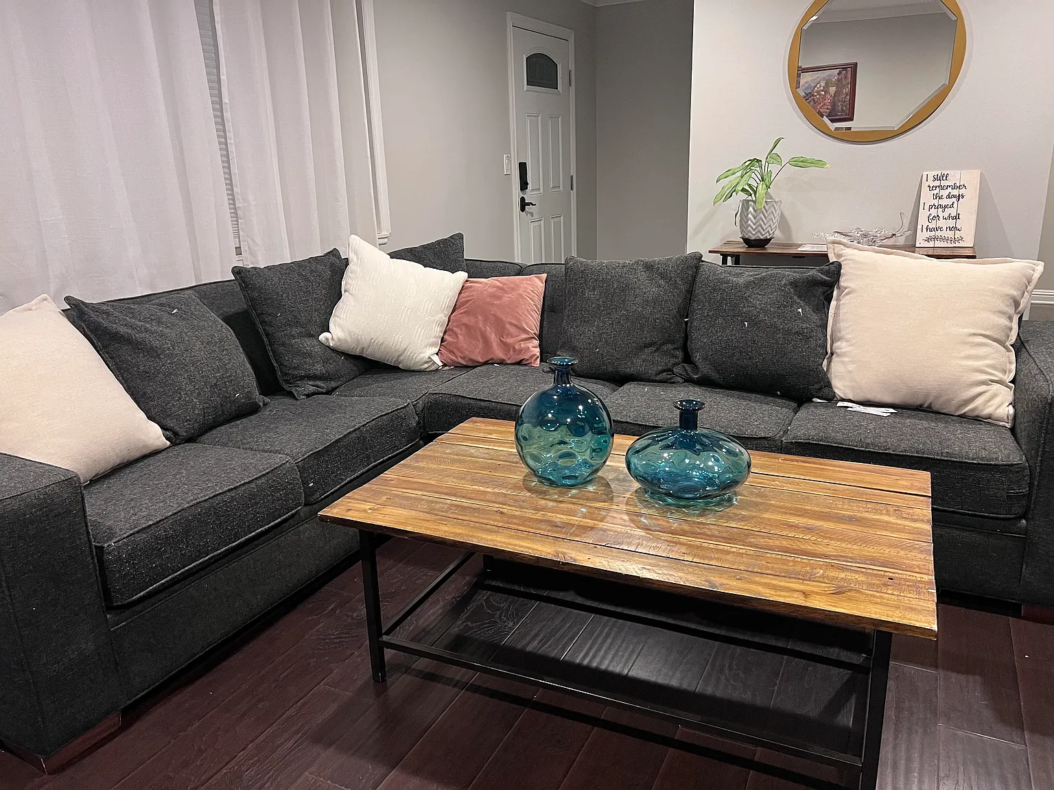 2 bed, 1365 sqft, $5,700 — Photo 4