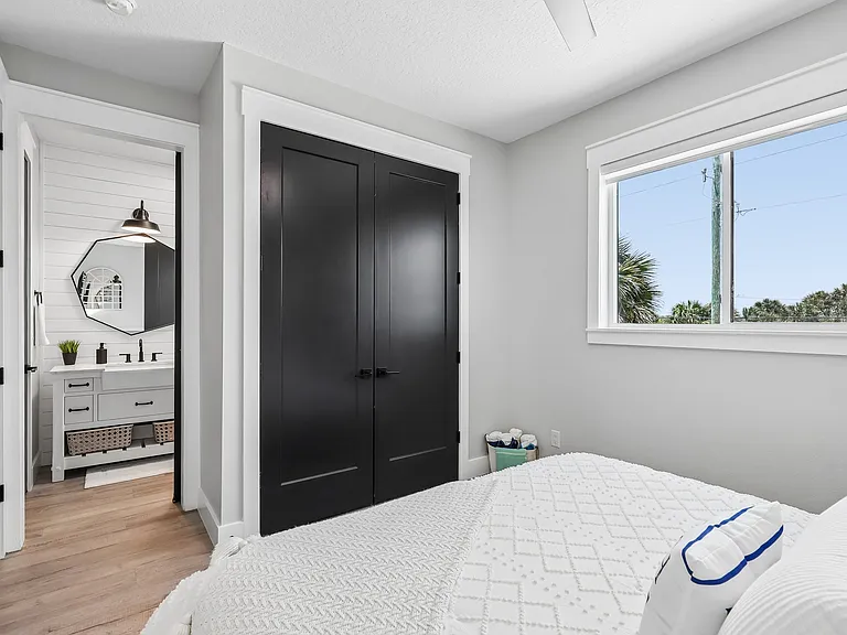 1329 N Ocean Shore Blvd — Photo 26