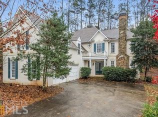 860 River Cove Dr, Dacula, GA 30019