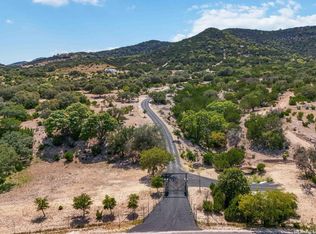 3293 N Little Creek Rd, Vanderpool, TX 78885