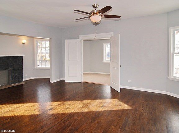 2nd image of 1000 N Lorel Ave