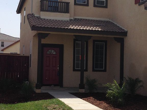 2nd image of 15300 Avenida Anillo