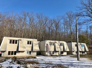 154 Amherst Rd APT 7, Belchertown, MA 01007