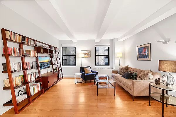 1st image of 235 E 49th St Basement 3-G