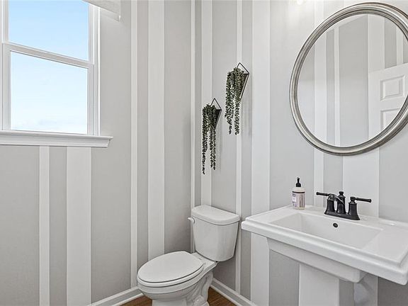 7th image of this home