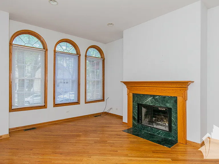 2732 W North Ave #1 — Photo 4