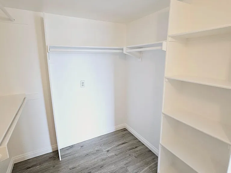 3448 Hathaway Ave #343 — Photo 16