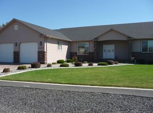 1483 Fairway Dr NE, Moses Lake, WA 98837