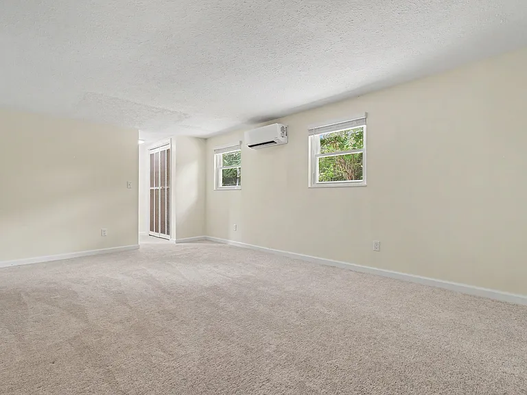 4515 Camberwell Rd — Photo 14