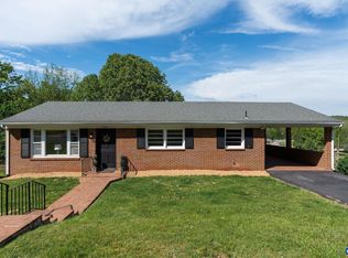 608 David St, Staunton, VA 24401