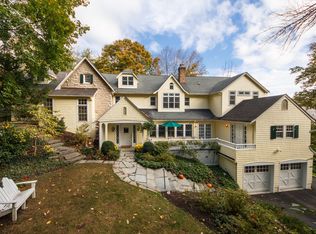 32 Twin Oak Rd, Short Hills, NJ 07078