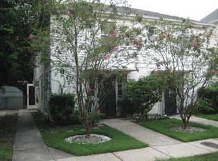 7830 Hampson St, New Orleans, LA 70118
