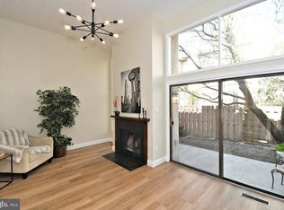 8-4 Aspen Way W #8-4, Doylestown, PA 18901