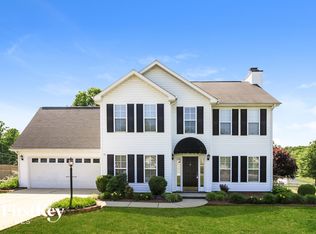 6011 Hickory Creek Rd, Winston Salem, NC 27107